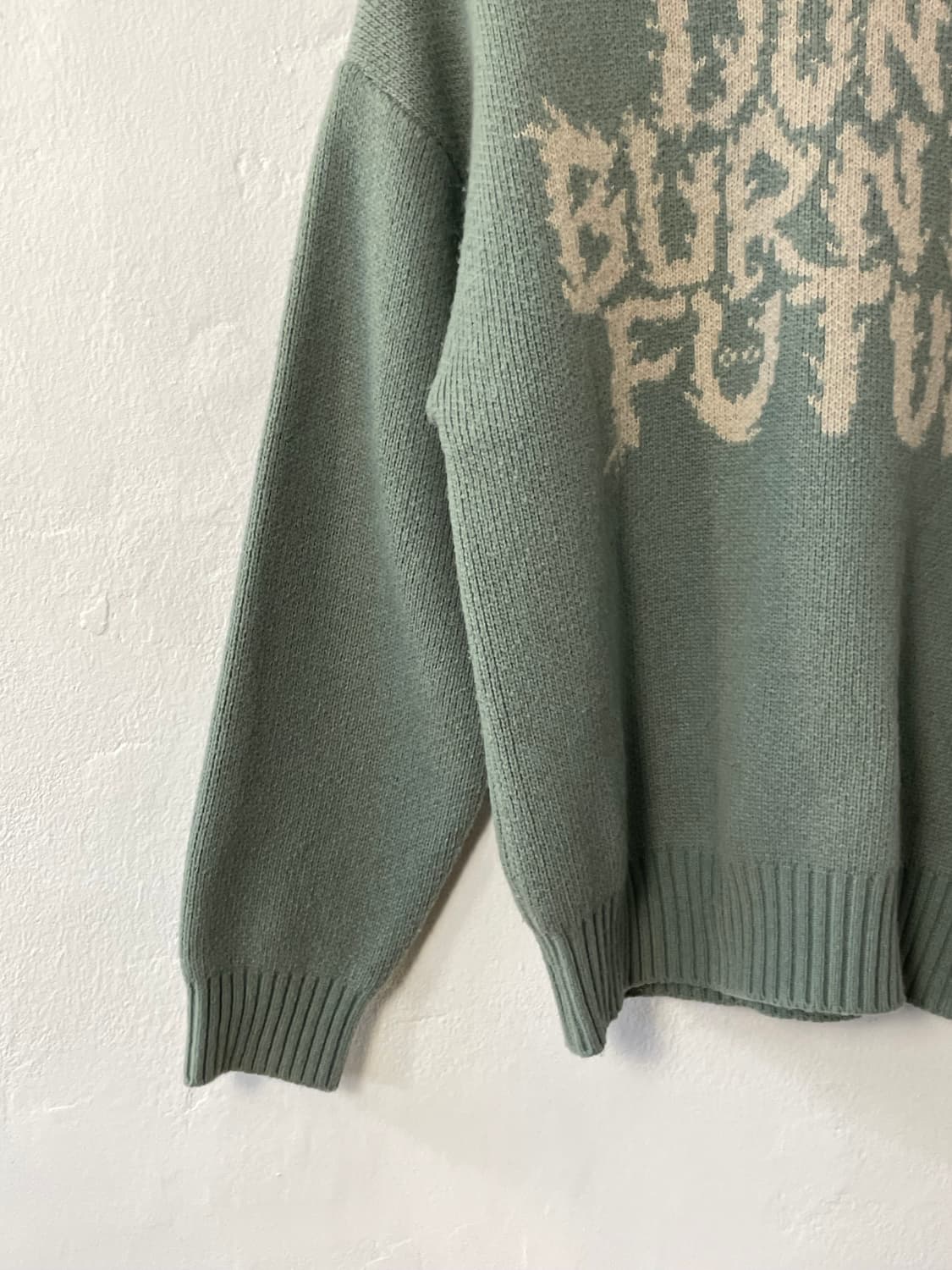 아조바이아조 니트  상품이미지3