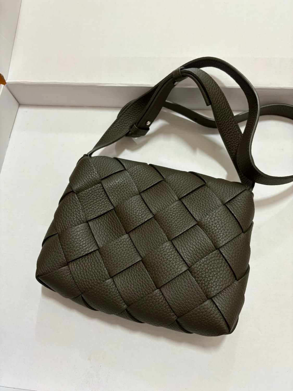 보테가베네타 디아고 크로스 바디백 상품이미지9