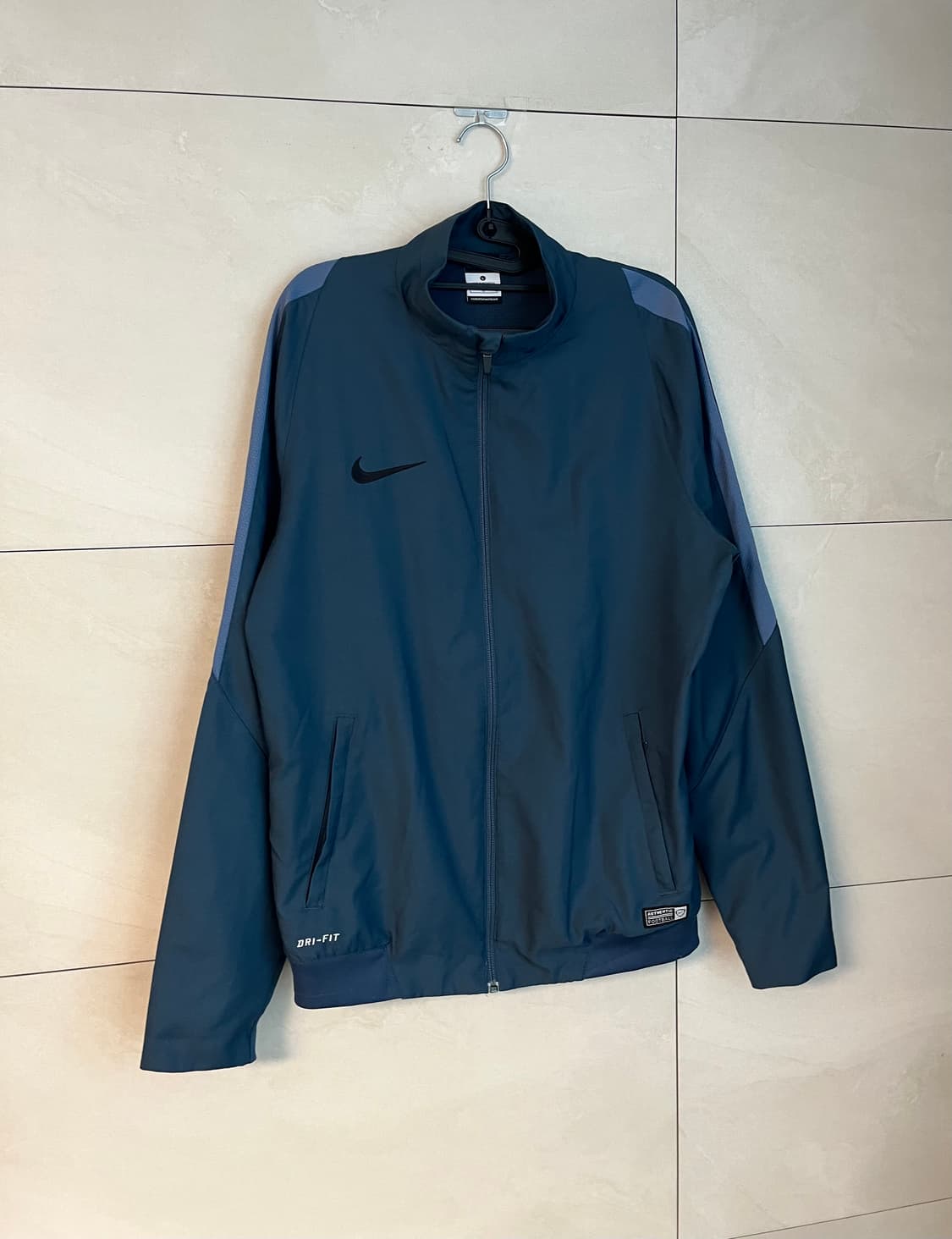 나이키 드라이핏 바람막이 (L/100) 상품이미지2