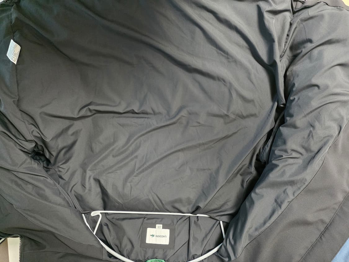 라코스테 패딩 판매합니다. 상품이미지6