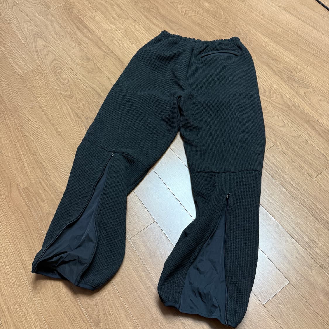 해칭룸 슬라이드 팬츠 블랙 2사이즈 상품이미지3