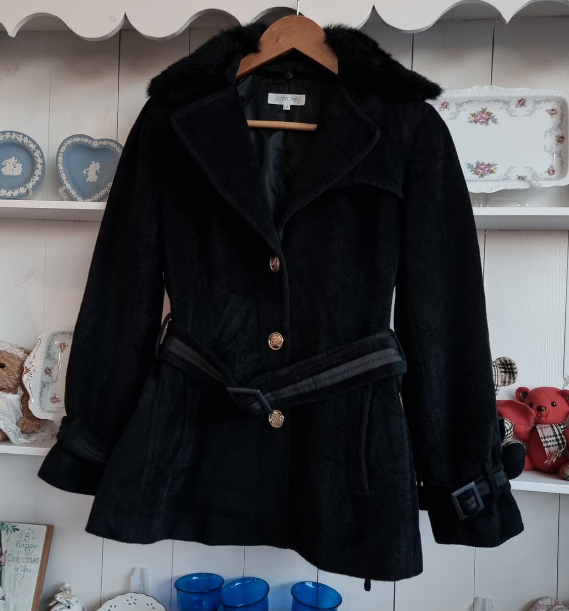 블랙 퍼카라 벨티드 코트 상품이미지3