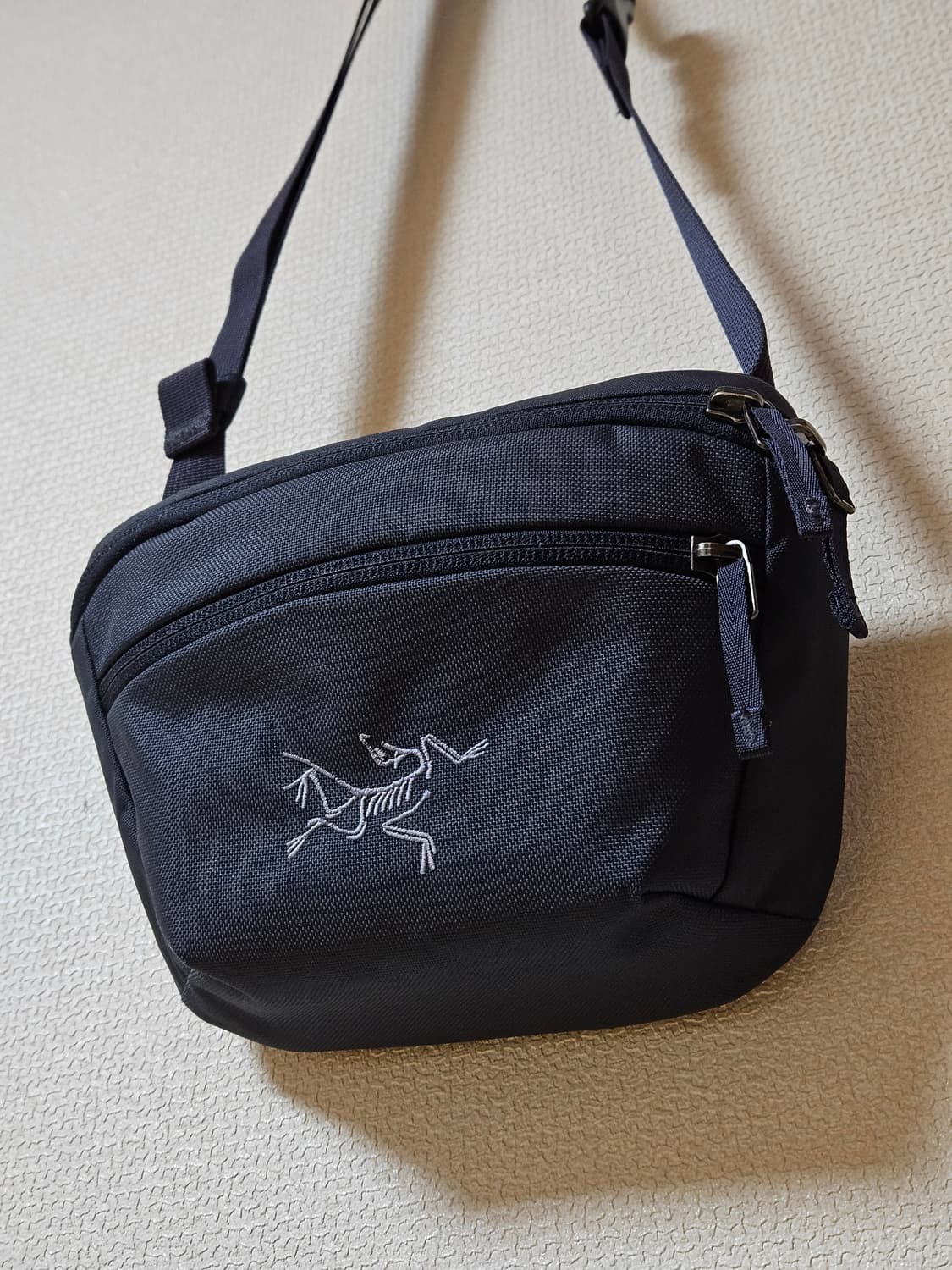 아크테릭스 맨티스1 블랙사파이어 상품이미지1