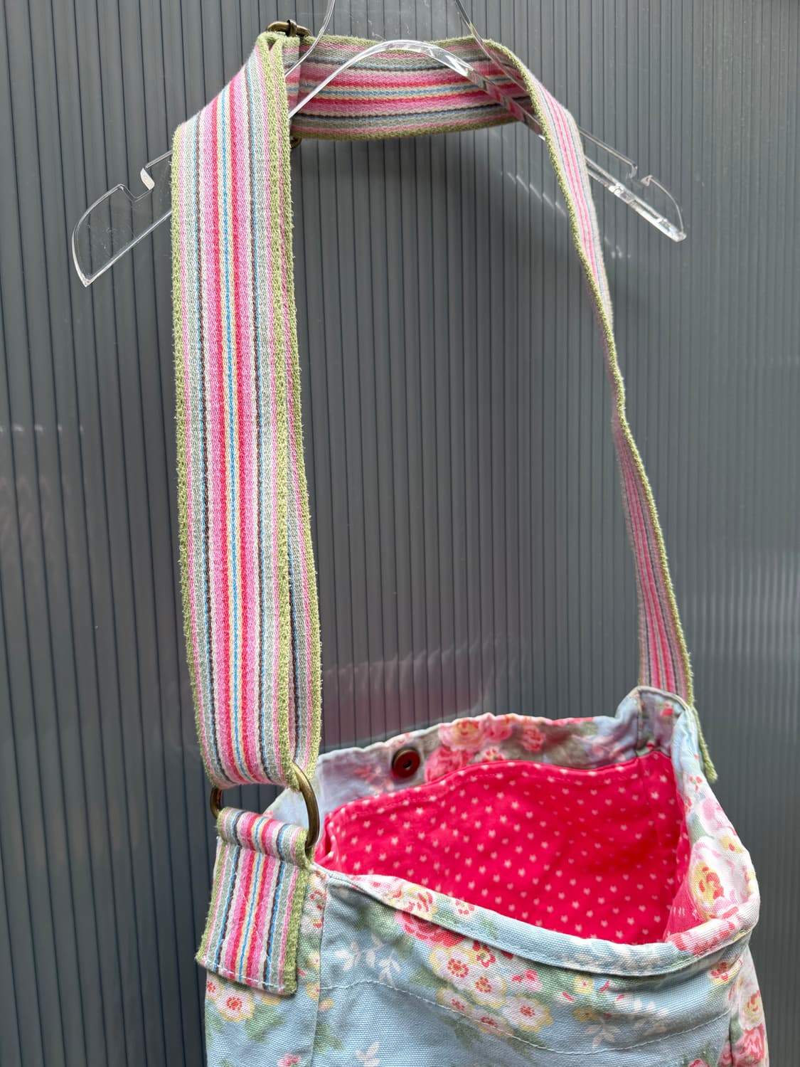 Cath Kidston Vintage Floral Shoulder Bag 상품이미지4