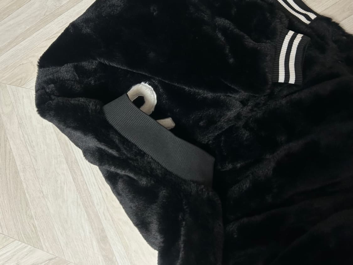 아캄 퍼 자켓 Furry 98 Varsity Jacket 상품이미지6