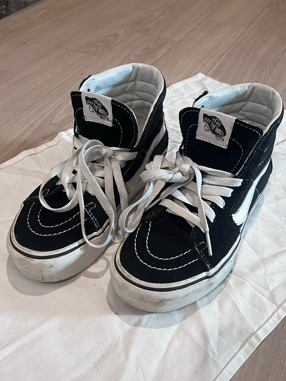 Vans 반스 스케이트 하이 플랫폼 220 35사이즈 상품이미지1