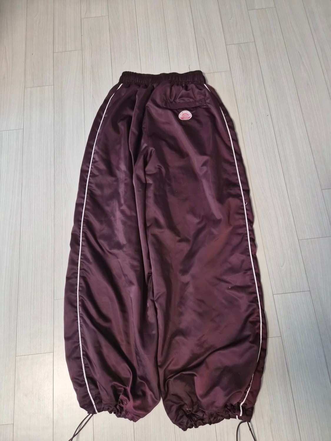 [배드블러드] 아틀레틱 사틴 와이드 조거 팬츠 (X-SMALL) 상품이미지5