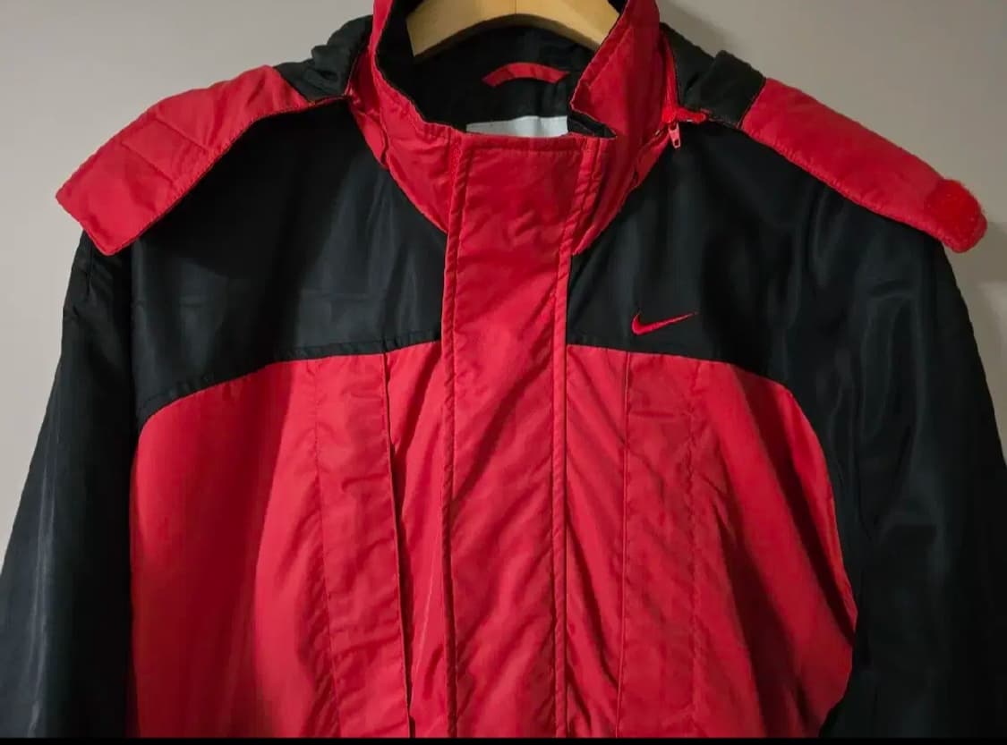 나이키 남자 롱누빔패딩. 싸이즈 110 상품이미지4