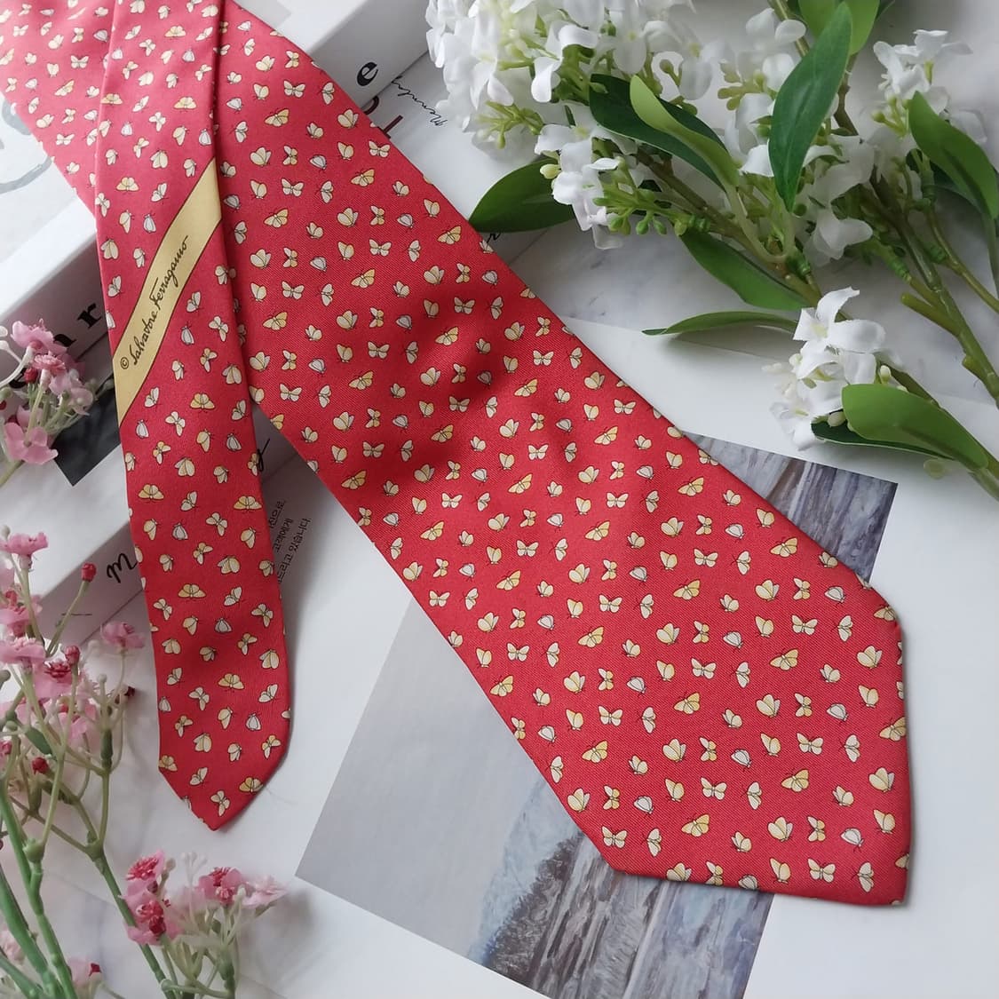 살바토레 페라가모 나비 패턴 넥타이 10.2cm A+~A등급 K2245 상품이미지4
