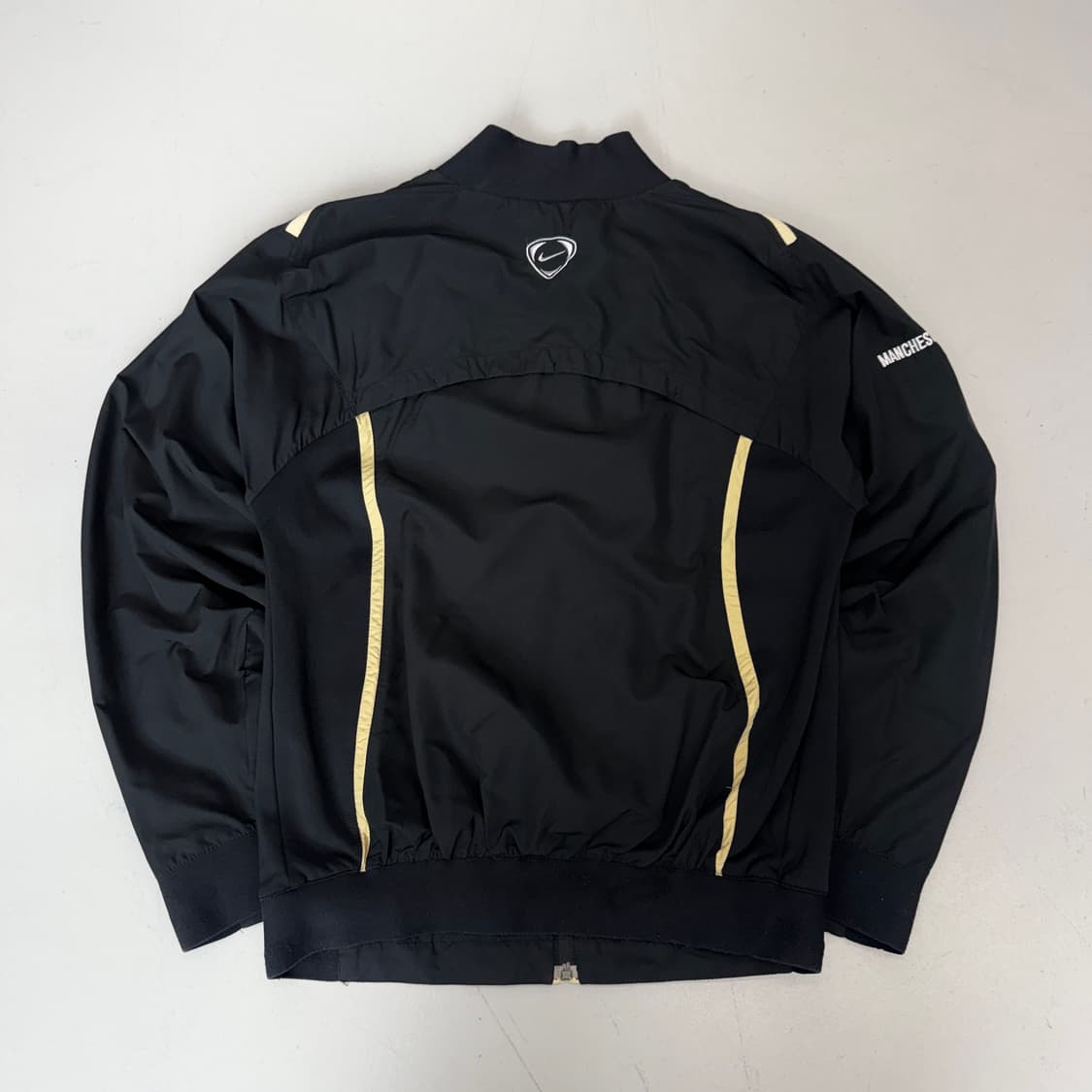 나이키 00s 맨유 맨체스터유나이티드 블록코어 바람막이 자켓 상품이미지3