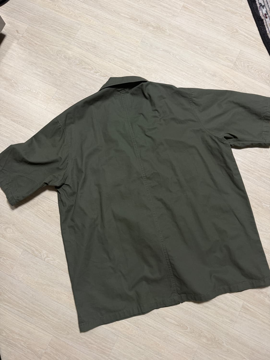 디미트리블랙 카키 반팔 셔츠 3size (XL) 상품이미지2