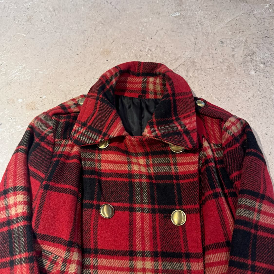 레드체크 더블버튼 숏코트 상품이미지3