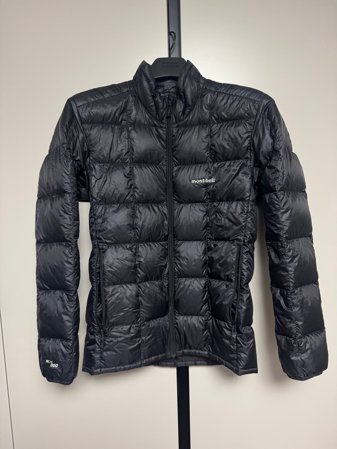 몽벨 경량패딩 상품이미지1