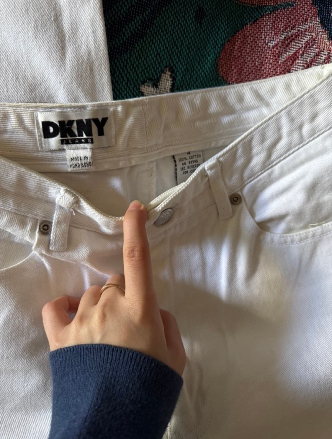  🤍DKNY 화이트 데님 팬츠 26 상품이미지5