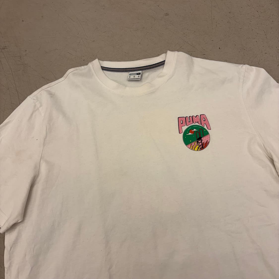 푸마 빅로고 그래픽 반팔티 상품이미지3