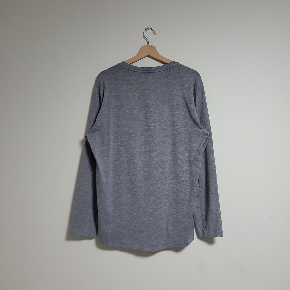 (M) NIKE 나이키 러닝 드라이핏 긴팔 티셔츠 그레이 상품이미지5