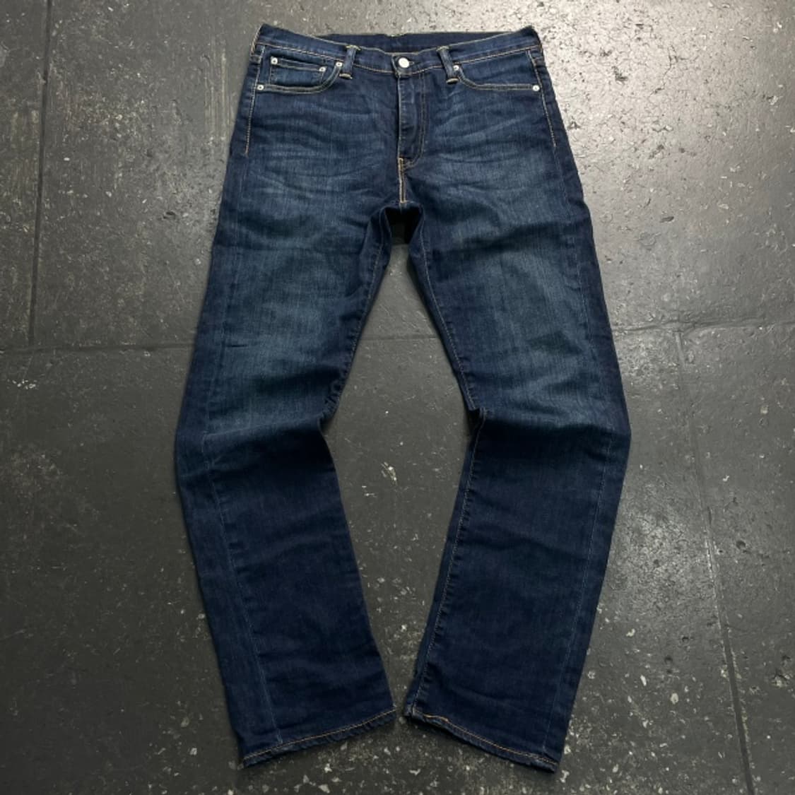 32 리바이스 513 청바지 상품이미지1