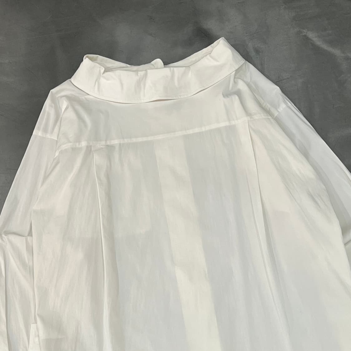  비비안웨스트우드 화이트 블라우스 y15912 상품이미지5