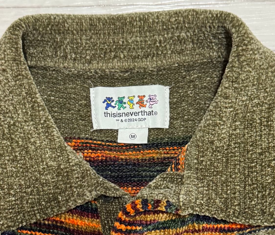 디스이즈네버댓 x 그레이트풀 데드 라이트닝 벨벳 니트 폴로 카키 상품이미지3