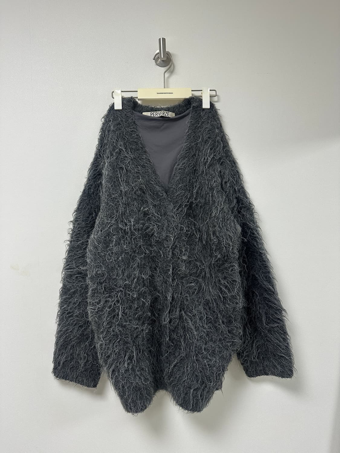 [퍼버즈] perverze wave crash knit cardigan 상품이미지1