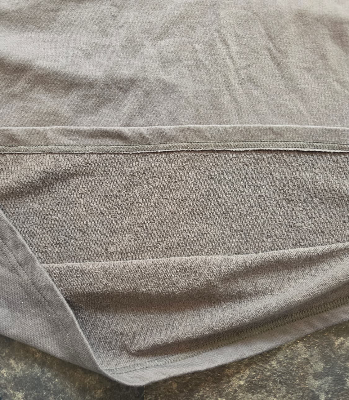 MALOSIX 브랜드의 레이스업 롱 슬리브 티셔츠 상품이미지9