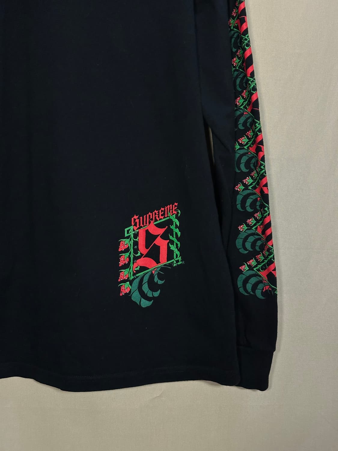 슈프림 스트로베리 롱슬리브 처분  상품이미지4