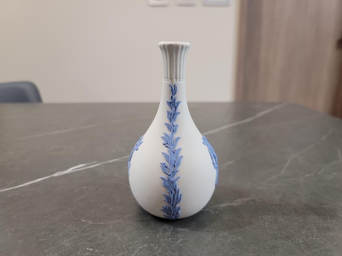 웨지우드 제스퍼웨어 라벤더 온 크림 화병, 장식병 상품이미지3