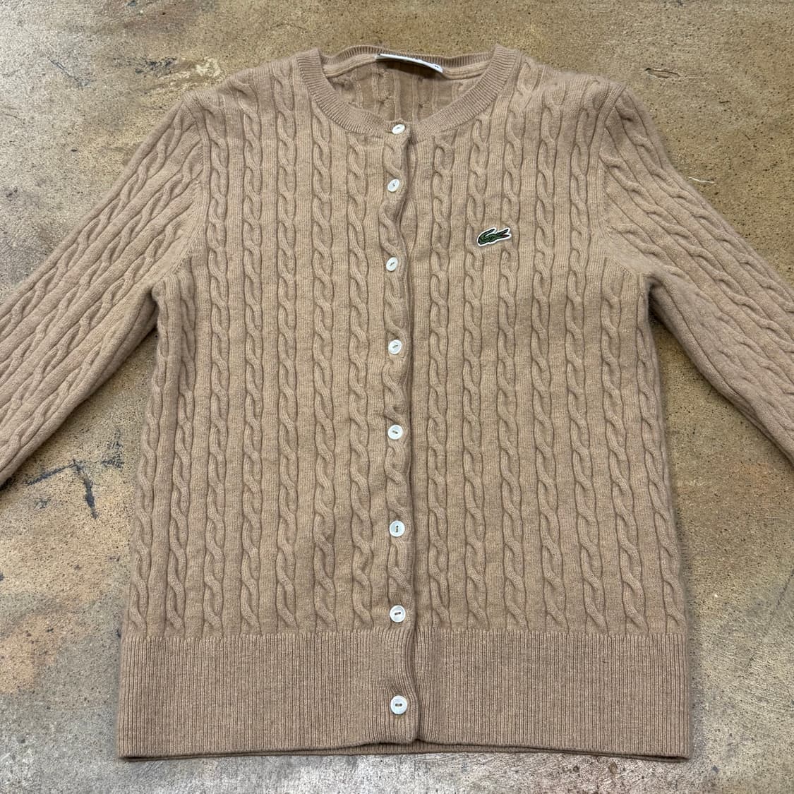 라코스테 베이지 꽈배기 니트 가디건 34 상품이미지3
