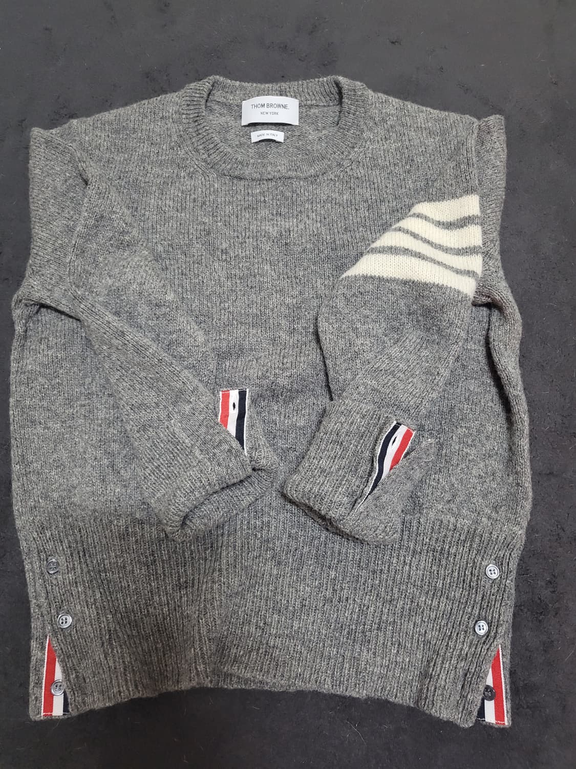 톰브라운 니트 상품이미지3