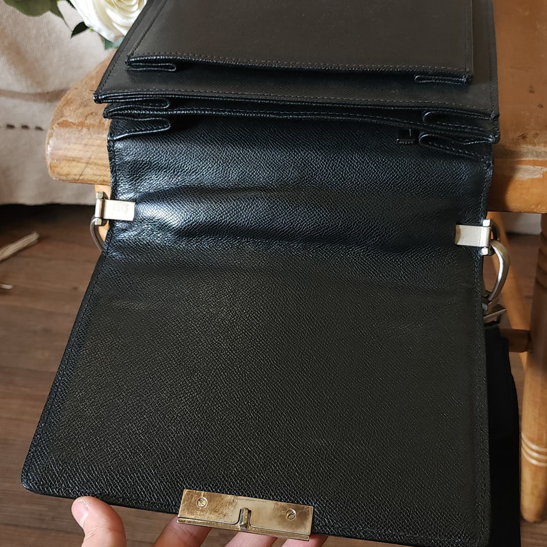 90s 발리 헤비레더 크로스백 사피아노 레더 메신져백 블랙 상품이미지10