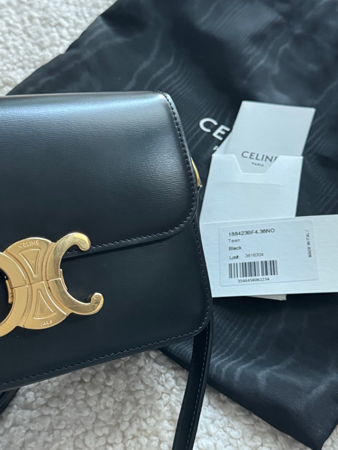 새상품급 셀린느 틴 트리옹프 백  상품이미지5