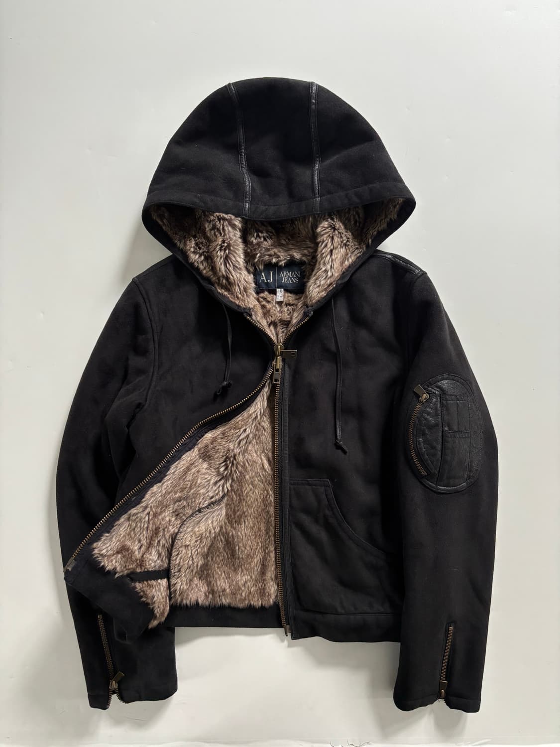 Armani Jeans 아르마니 진스 블랙 퍼 집업 상품이미지4