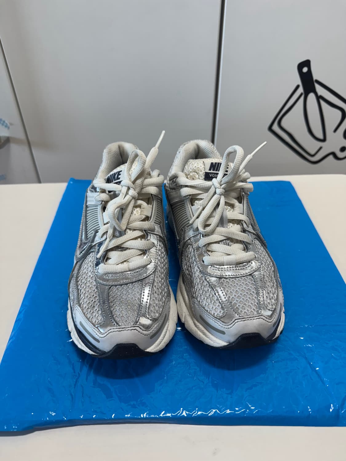 나이키 줌 보메로 5 포톤 더스트 앤 메탈릭 실버 상품이미지2