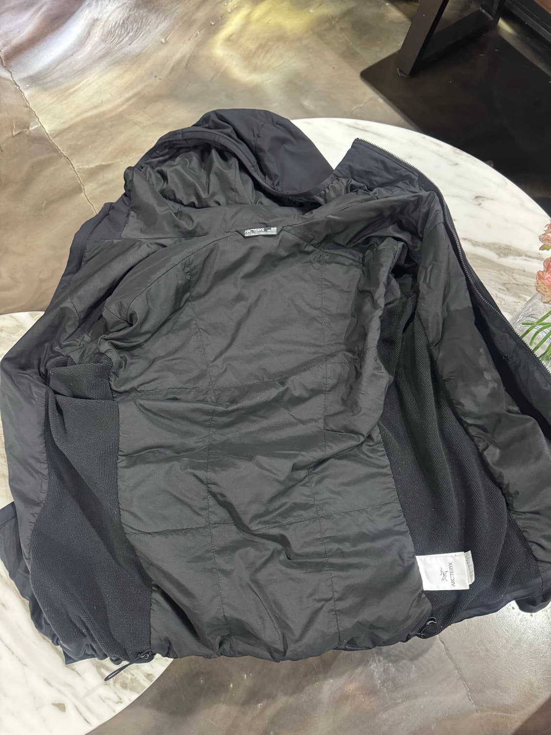 아크테릭스 아톰 후디 lt 블랙 m 상품이미지2