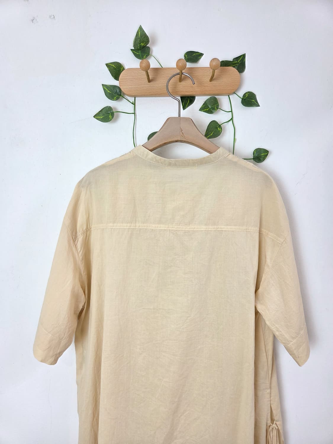 버터빛 자수 원피스 상품이미지6