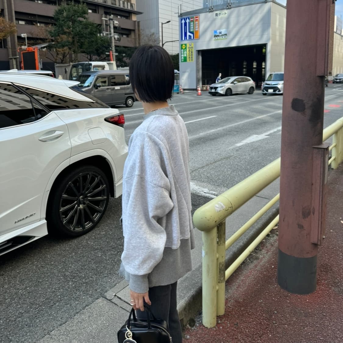 77circa 맨투맨 상품이미지2