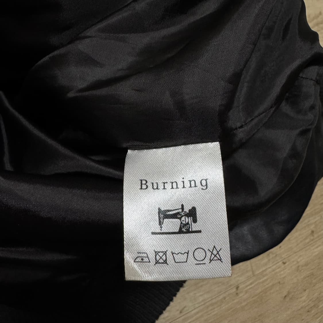 버닝 테디 가죽 자켓 상품이미지5