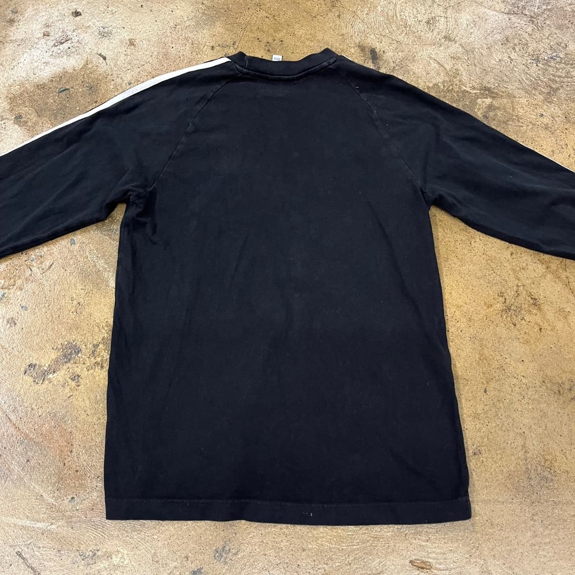 아디다스 검흰 블랙 롱슬리브리스 상품이미지4