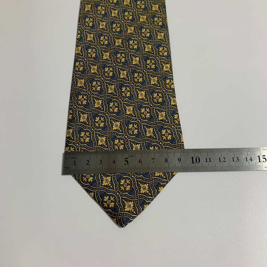 디올(Dior) 기하학적패턴 명품 최상급 넥타이 A+등급 프랑스100실크 상품이미지9