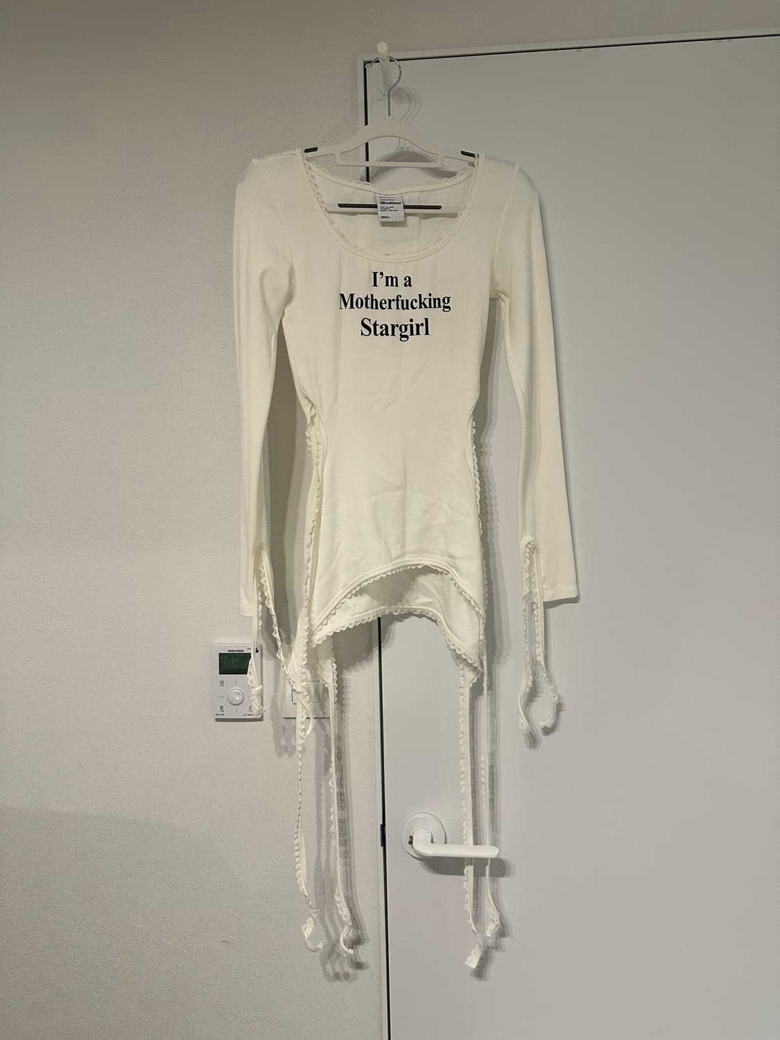 배드블러드 롱슬리브 긴팔티 (무배) 상품이미지1