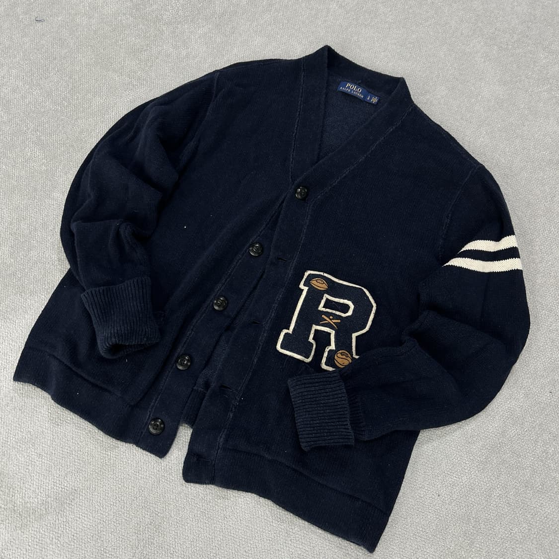 폴로 랄프로렌 네이비 R 자수 가디건 L 상품이미지1