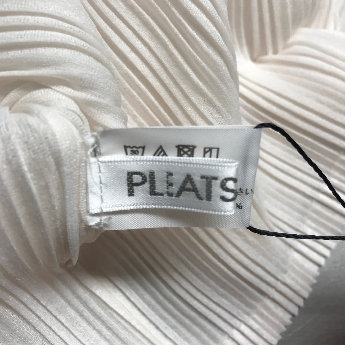 이세이 미야케 플리츠 플리즈 넥워머 상품이미지3