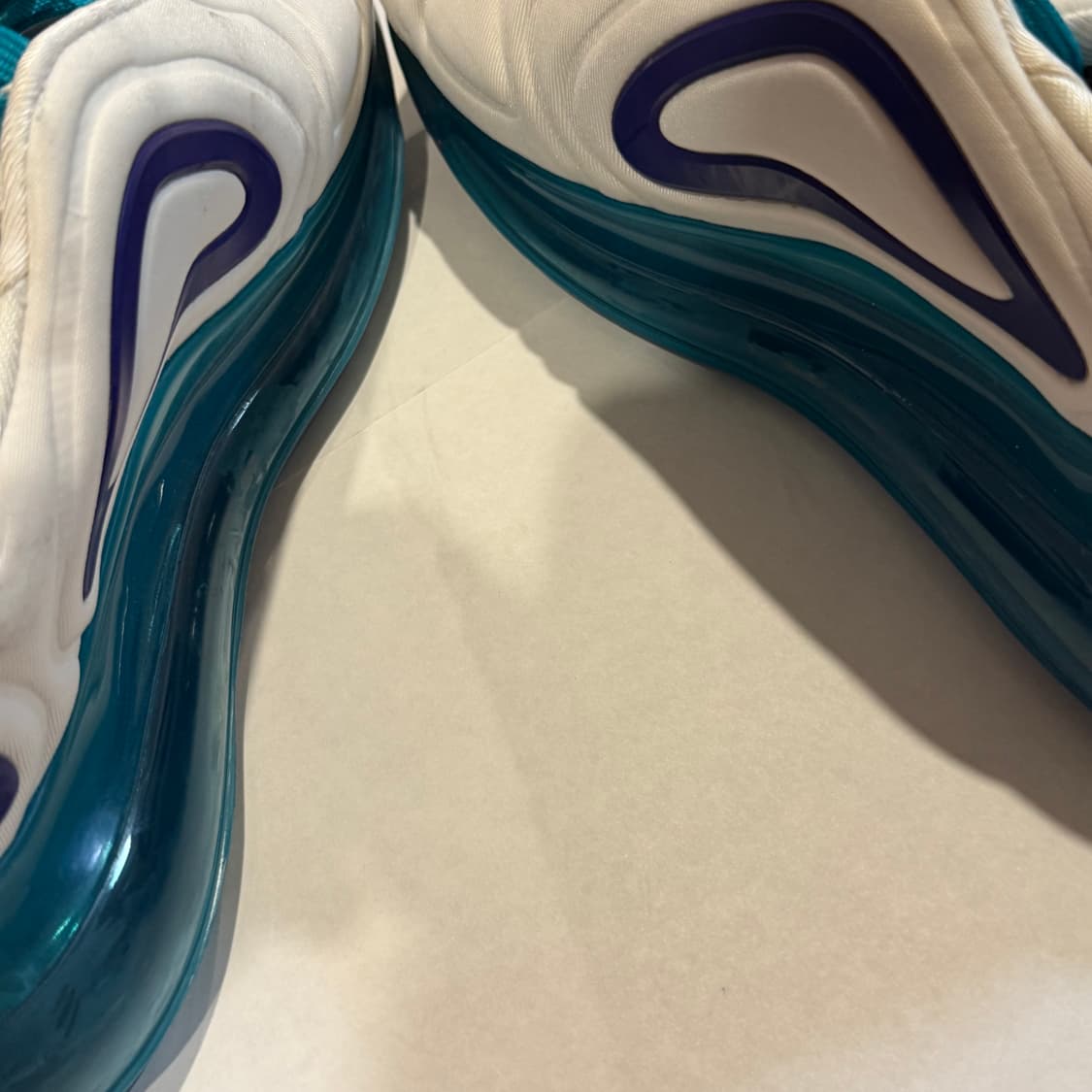 Nike 에어 맥스 720 스피릿 틸 상품이미지4