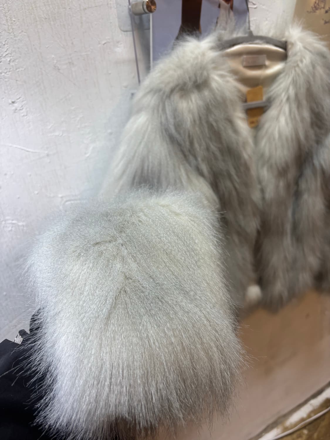 은빛 그레이 퍼 자켓 상품이미지8