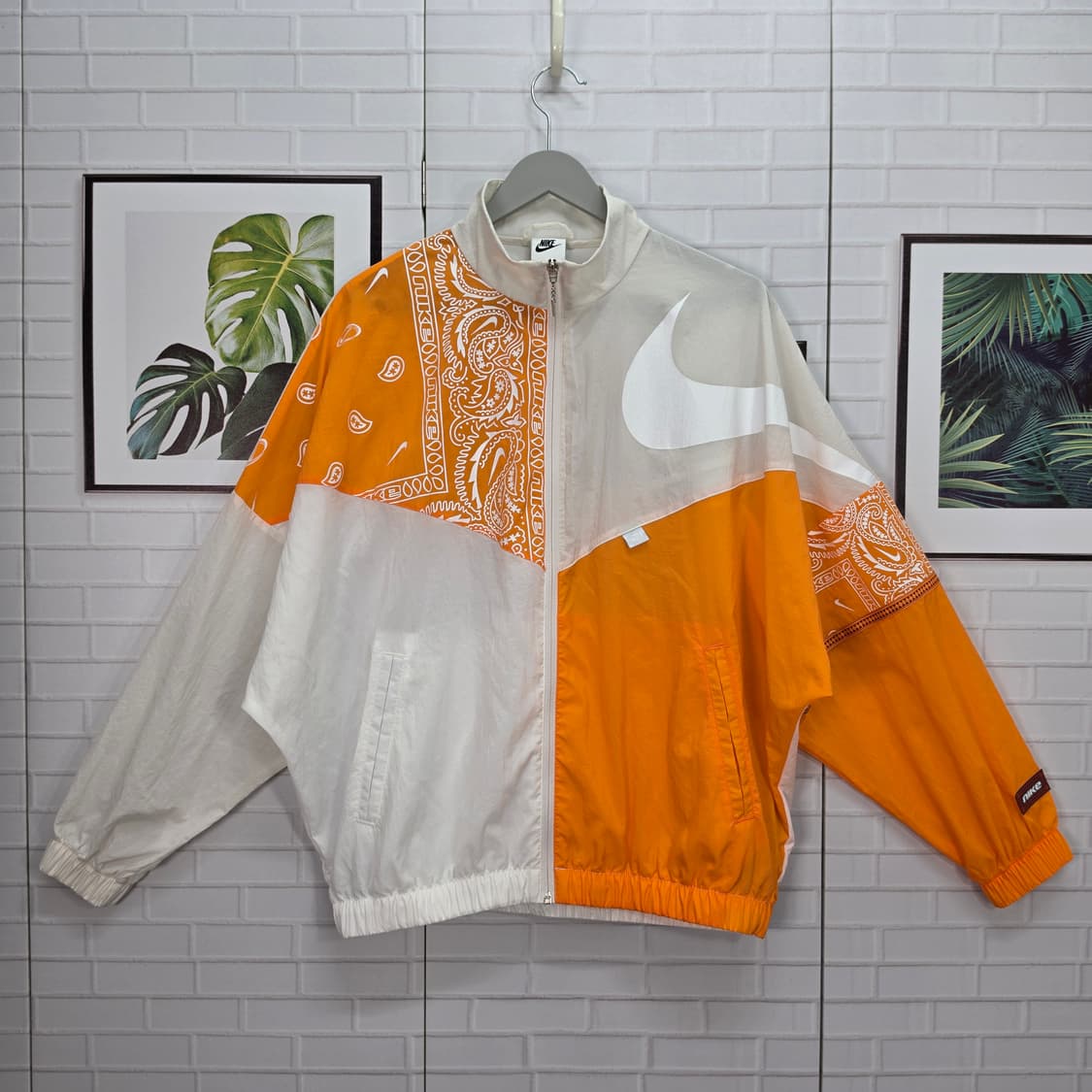 나이키 우븐 페이즐리 패턴 집업 자켓 바람막이 M사이즈 상품이미지1
