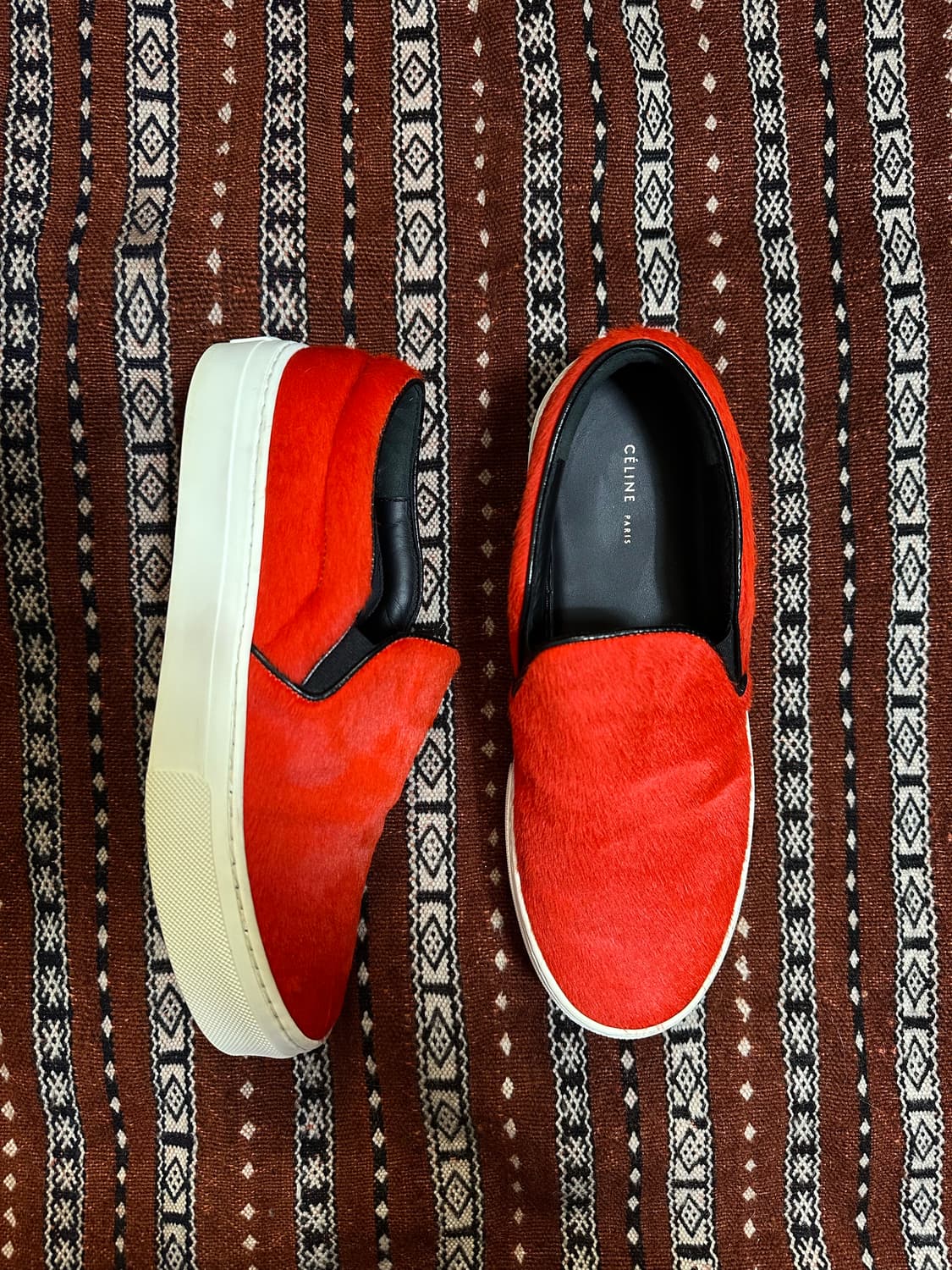 셀린느 레드 송치 슬립온 35 / 225 상품이미지1