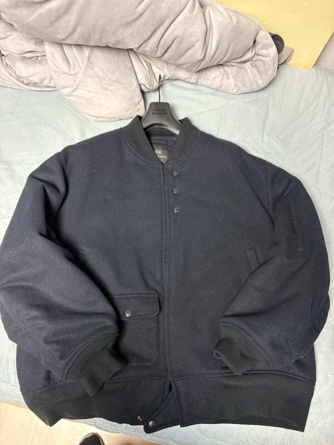 유니클로x엔지니어드가먼츠 블루종 네이비 상품이미지1