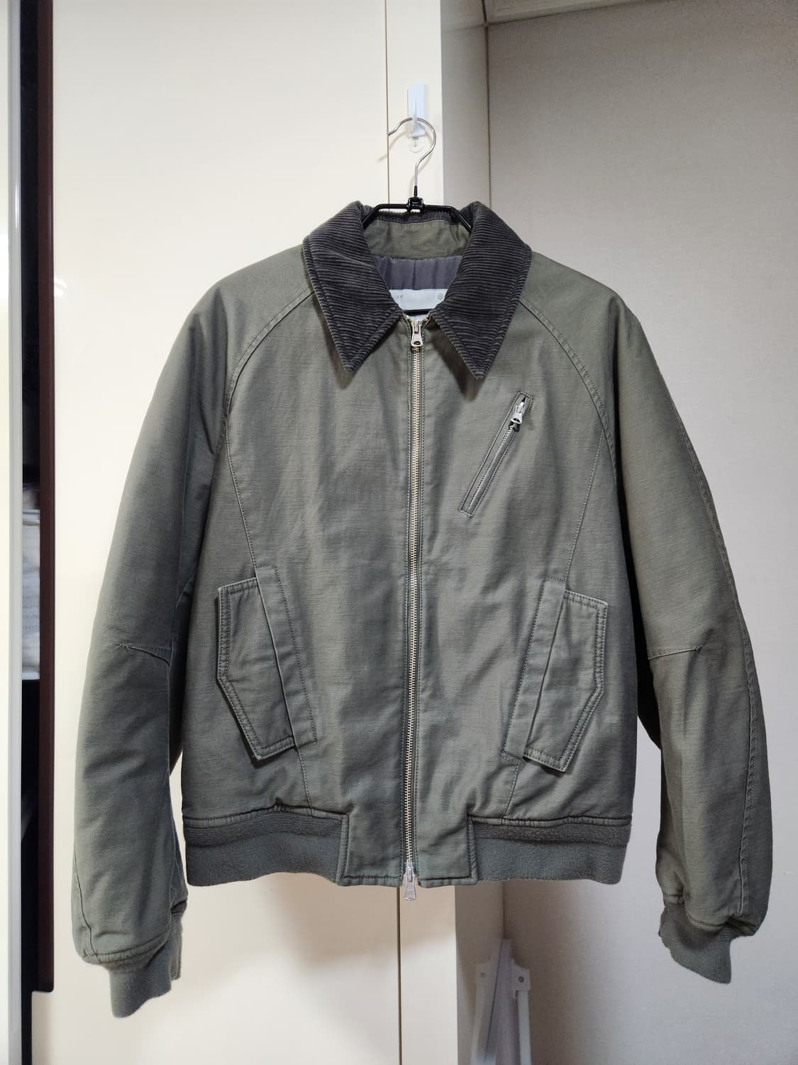 벨리에 네오시티 플라이트 자켓 올리브 상품이미지3