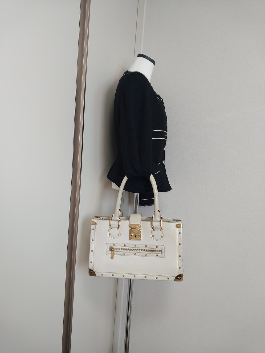 루이비통 수할리 르파블르 토트백 상품이미지1