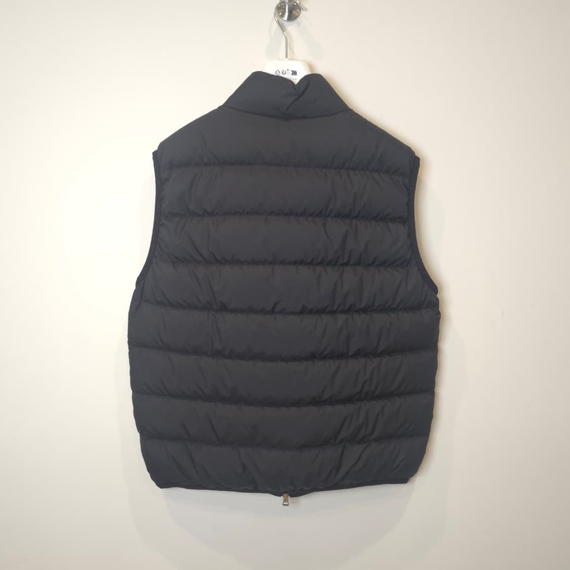 [중고/정품] 몽클레어 콘트린 조끼패딩 상품이미지2
